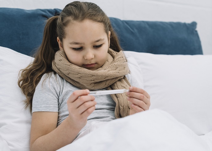 During the seasonal transition, children with allergies often experience a nonstop runny nose! Sometimes a cold is mistaken for allergies, making it difficult to apply the right treatment. (Photo: freepik)